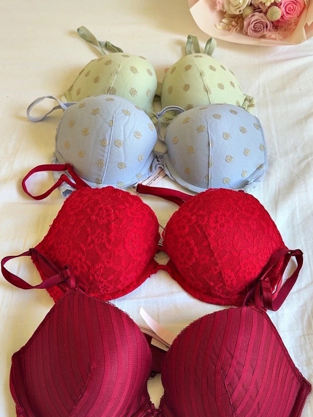 Victoria's Secret Women's Push up bras Set Bundle 34C